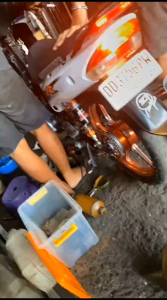 Knalpot Fizr Original & Muffler Aping: Aksesoris Motor Berkualitas