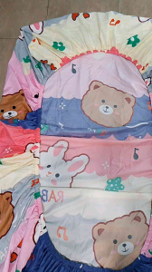 SPREI SAJA SPREI FULL KARET KELILING MOTIF KARAKTER AESTHETIC ANTI GESER HALUS