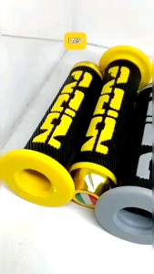 Grip Handgrip Motor Bulu Plus Jalu Universal Fuzion Produk Import