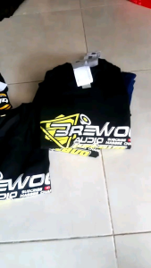 Kaos Sound System Brewog Lengan Pendek: Pilihan Terbaik untuk Acara Musik