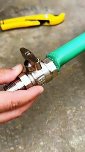 Thiết bị ren ống nước CUXIN Ống nước PPR chống mài mòn Máy khoan lỗ bên trong Đầu đôi cầm tay có độ cứng cao Bằng máy khoan pin