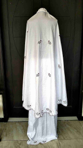 Mukena Parasut Best Seller Putih: Set Murah & Berkualitas