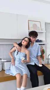 Đồ đôi tình nhân sọc xanh váy nữ 2 dây viền ren duyên dáng