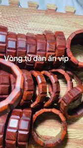 VÒNG BẢN LÁCH VUÔNG GỖ TỬ ĐÀN ẤN CHÌM VIP.