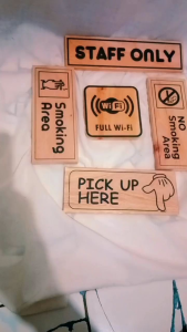 Sign Board Kayu Custom: Desain Kustom & Promosi E-Commerce