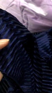 vải nhung thun tăm sọc dọc 5 ly _( khổ 1m5) màu xanh đen co dãn 4 chiều  mềm rũ may đầm váy thiết kế thời trang