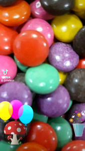 ลูกอมเคลือบช็อกโกแลต น้ำหนัก1กิโลกรัม