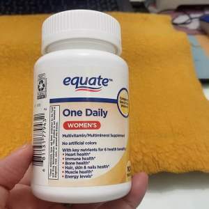 [USA] TIÊU ĐỀ SẢN PHẨM  [Mỹ] Viên Uống Vitamin Tổng Hợp Cho Nữ Equate One Daily Womens Multivitamin (100 Viên) Viên bổ sung vitamin/khoáng chất mỗi ngày 1 viên danh cho Phụ nữ. Equate One dành cho phụ nữ 100 viên