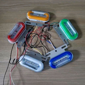 LAMPU LED BAK SAMPING MOBIL TRUK / LAMPU SEIN RUNNING 24VOLT MODEL C