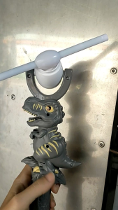 (Tặng kèm pin) Đồ chơi chong chóng đèn Pikachu và khủng long