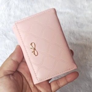 Dompet Mini Lipat Tiga Pita Premium: Gaya Hidup Aktif yang Praktis & Stylish
