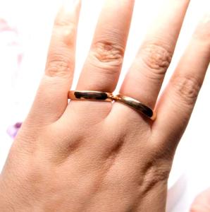 [GRATIS CETAK NAMA] Cincin Couple Titanium Anti Karat M117 | Cincin Pasangan | Cincin Hadiah | Cincin Lamaran | Cincin Tunangan | Aksesoris Pria Wanita