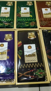 Beli 1Gratis 1 SARUNG LAMRI KEMBANG TERLARIS