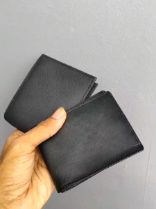Dompet Kulit Premium Tipis: Pilihan Terbaik untuk Pria