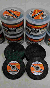 (รุ่นใหม่) แผ่นตัดเหล็ก ขนาด 4 นิ้ว หนา 1.2 มม รุ่นใหม่ล่าสุด ตรา Muscle Cow COSA แผ่นตัด ใบตัด แผ่นตัดเหล็ก ตัดเหล็ก ตัดสแตนเลส คุณภาพดี ตัดไว ตัดเนี้ยบ แข็งแรง ทนทาน