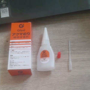 Paket 10 Botol Lem Korea G: Lem Serbaguna & Mudah Digunakan