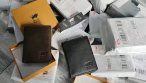 Dompet Lipat Buku Berdiri Kulit Asli