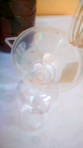 หัวเชื้อจุลินทรีย์สังเคราะห์แสงเลี้ยงด้วยใบทองหลางน้ำก้านแดง ขนาด 1 ลิตร ราคา 65 บาท