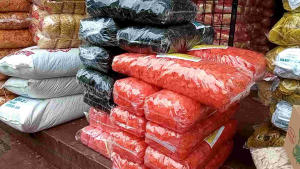 1Kg Kerupuk padang mentah murah kecil kiloan balan - Ucrit food