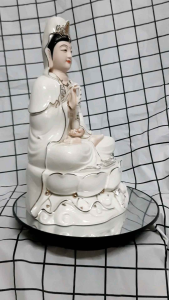 Tượng Mẹ Quan Âm sứ trắng cao cấp viền vàng