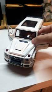 Mercedes Benz G63 Diecast Scale 1/24 Model Car Collection