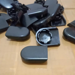 Cover Tutup Baut Wiper Depan Nissan Livina Serena Original Satuan