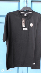 Grosir Kaos 1 Lusin: Pilihan Terbaik untuk Pakaian Nyaman & Desain Unik