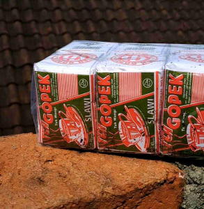 Teh GOPEK Teh Wangi Slawi 1 Pack isi 10 pcs