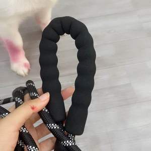 Dây dắt chó đi dạo nilong vòng phản quang siêu chắc chắn