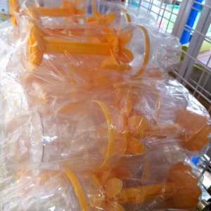 โคมเวียนเทียน สีเหลือง โคมเฉลิมพระเกียรติ โคมจุดเทียนชัยถวายพระพร พลาสติกเกรด A มีช่องใส่ธูป มีตัวปรับระดับเทียนได้