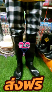 รองเท้าบูทเป็ดด่ว รองเท้าบูทดำยาว รองเท้าบูทดำพื้นส้ม พื้นเป็นบุ่มสตั้ดเน้นเกะพื้นมีความยื้ดหยุ่นสูง ยาวทนทสนกันน้ำได้ดี วัสดุทำจากยางผสมพียูพีวีซี