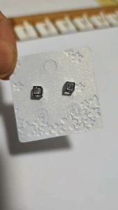 【M】S925 sterling silver stud earrings European and American style personalized cube diamond silver jewelry 925 纯银 魔方耳钉 / 个性立方体钻耳环