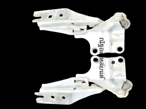 บานพับ ฝากระโปรง Ford T6 ปี12+ แท้ถอด