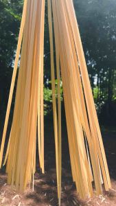 เส้นตอกไม้ไผ่จักสาน1ซม.ยาว80-90ซม.