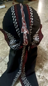 BLANGKON JOGJA JAWA MOTIF KERIS KLIWIR PANJANG KUALITAS HALUS BISA LIPAT DAN CUCI DEWASA DAN ANAK