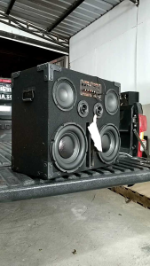 ลำโพงบูลทูธเบสหนัก รถยนต์ 10 นิ้ว พร้อมแอมป์โมคาราโอเกะ ดอกซัพเบส คาราโอเกะ ลำโพงฟังในบ้าน คู่