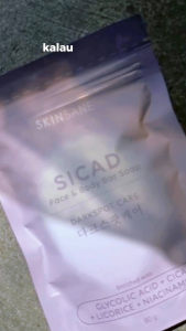 Skinsane Sicad Face & Body Soap SR12 – Darkspot Care Original Perawatan Bekas Jerawat & Flek Hitam
