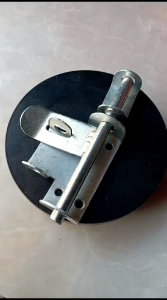 Grendel minimalis panjang 115cm | grendel pintu besi / kayu