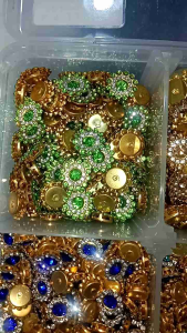 Sunflower Rhinestones Big (14mm) 15pcs & Small (10mm) 15pcs