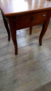 ตู้ไม้จริงยางพารา 1 ลิ้นชัก /  55 CM