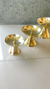 Tempat Lilin Cucuk Kuningan Motif Parabola 1 Pcs