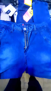 CELANA.JCC. JEANS BAHAN MELAR .