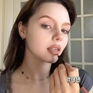 Chì Viền Môi Mocha Brown Nude Lipliner Style Clean Girl Makeup Nâu Tây Quyến Rũ