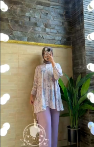 Vikaa Blouse One Set Rayon Diamond Premium & Celana Crinkle Airflow Busui Friendly