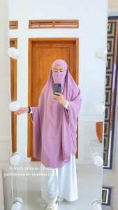 Jilbab Hijab French Khimar Syari Jumbo Bahan Crinkle Airflow Noer daily (By Khadijah)