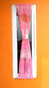 Gorden kupu kupu jendela minimalis  ikat jendela hello kitty