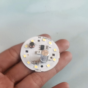 PCB LED AC 9W ECO DM 42MM: Ukuran Kompak & Desain Hemat Energi