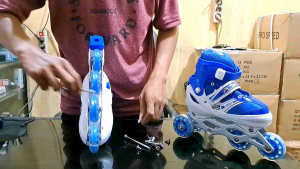 Super New!!! Sepatu Roda Anak BONUS baut bajaj (Roda Samping)