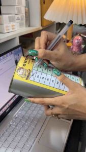 กระปุกออมสินทรงกลมพร้อมตารางออม