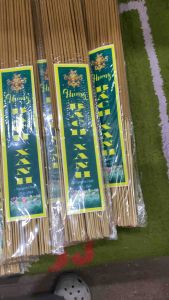 Nhang que Bách Xanh dài 38cm 55 nén ít khói thơm tự nhiên an toàn